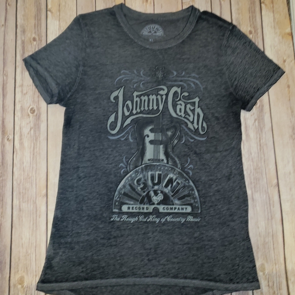 XL burn out Johnny Cash tshirt gray